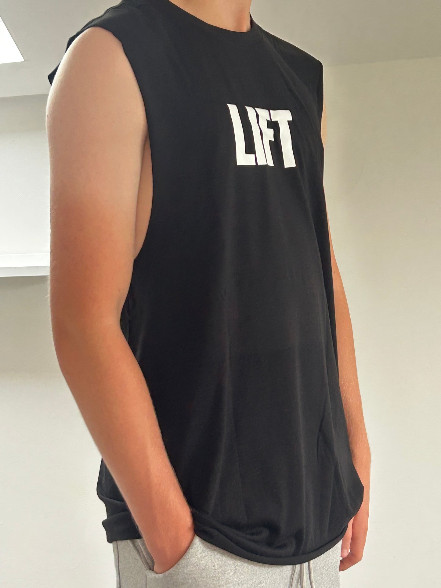 Lift men's sleeveless T-shirt