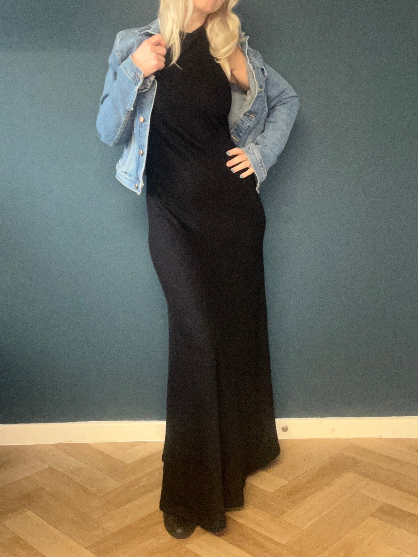 backless, black, halter neck, long, tieback, lace-up dress. 