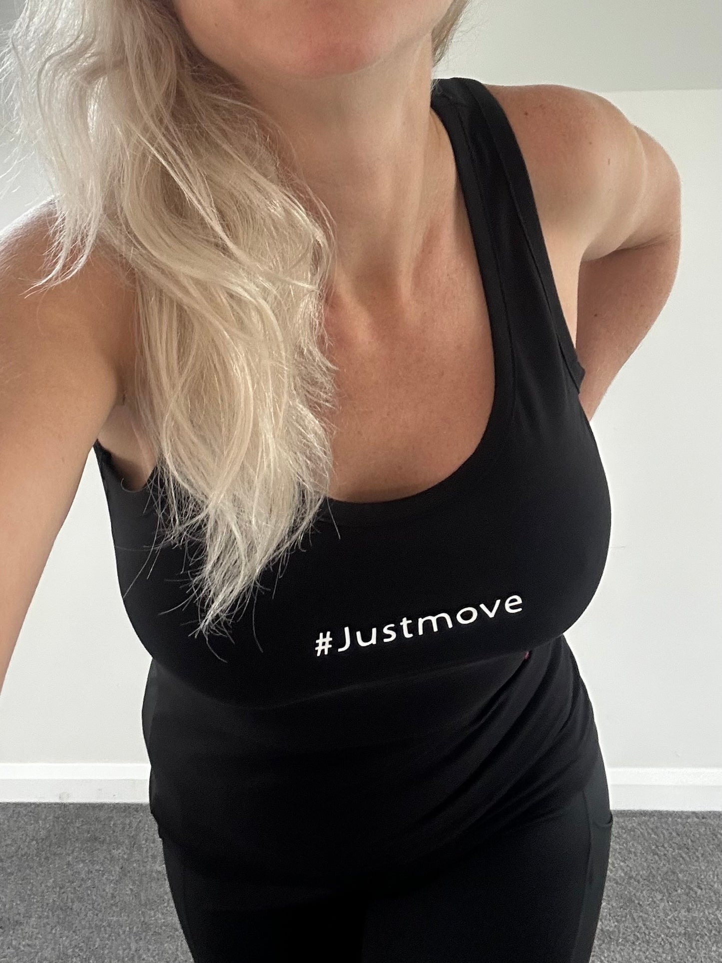 #justmove vest top